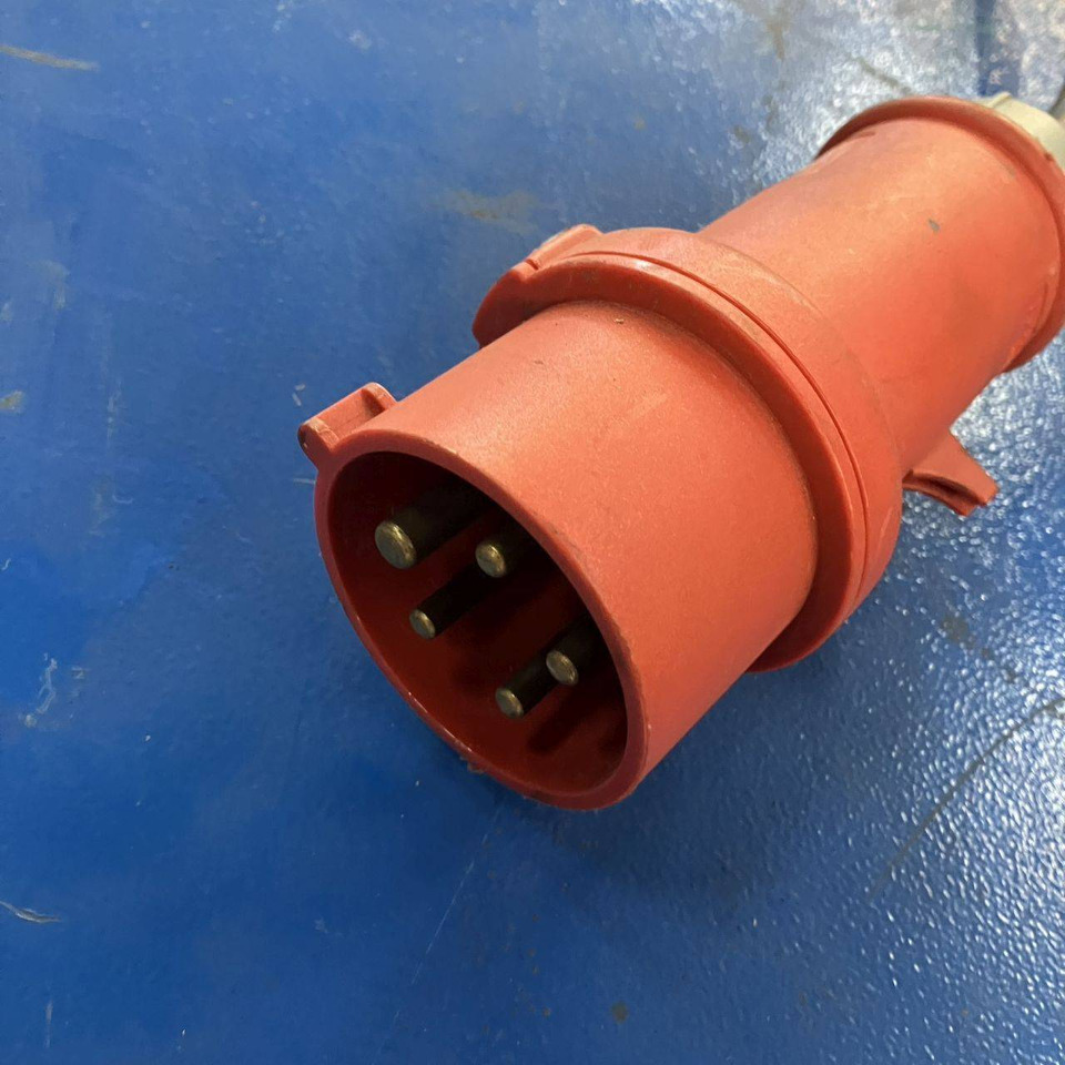 Hawker D24V/90A  625Ah - Pièces de rechange pour Matériel de manutention: photos 4 Hawker D24V/90A  625Ah - Pièces de rechange pour Matériel de manutention: photos 4