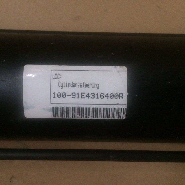 Steering Cylinder for Caterpillar P5000 - Vérin hydraulique pour Matériel de manutention: photos 4 Steering Cylinder for Caterpillar P5000 - Vérin hydraulique pour Matériel de manutention: photos 4