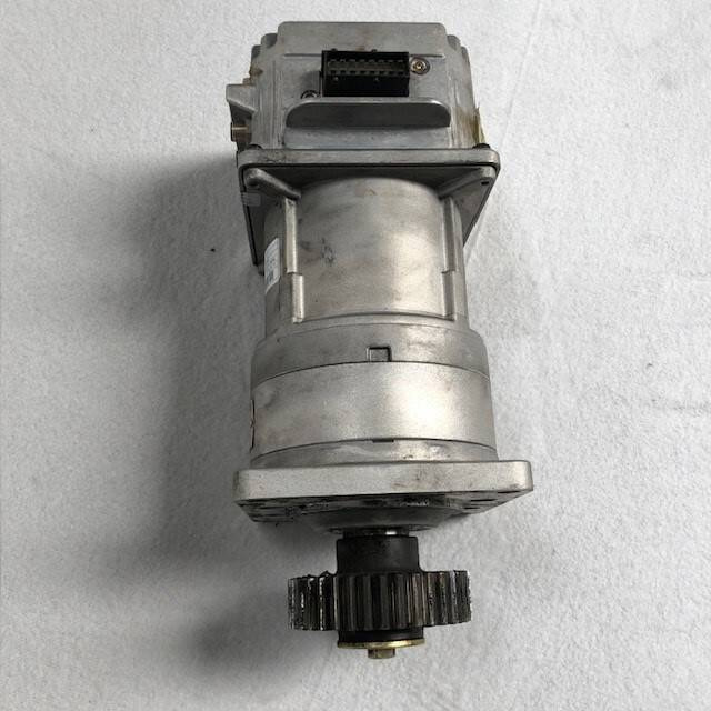 Steering unit for Linde /115-02/116-01 - Commande de gouvernail pour Matériel de manutention: photos 2 Steering unit for Linde /115-02/116-01 - Commande de gouvernail pour Matériel de manutention: photos 2