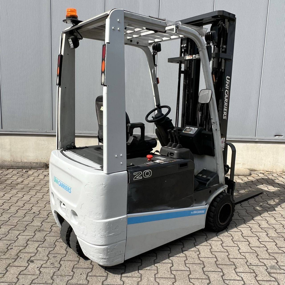 Unicarriers TX3-20L (AG1N1L20Q) - Chariot élévateur électrique: photos 2 Unicarriers TX3-20L (AG1N1L20Q) - Chariot élévateur électrique: photos 2