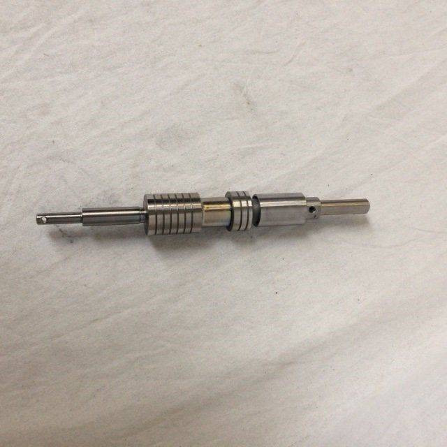 Valve Assy,I for Caterpillar - Valve hydraulique pour Matériel de manutention: photos 1 Valve Assy,I for Caterpillar - Valve hydraulique pour Matériel de manutention: photos 1