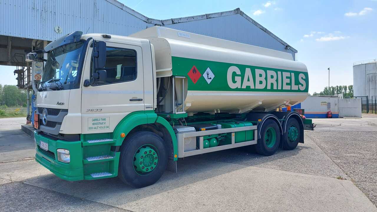 MERCEDES AXOR - Camion citerne: photos 1 MERCEDES AXOR - Camion citerne: photos 1