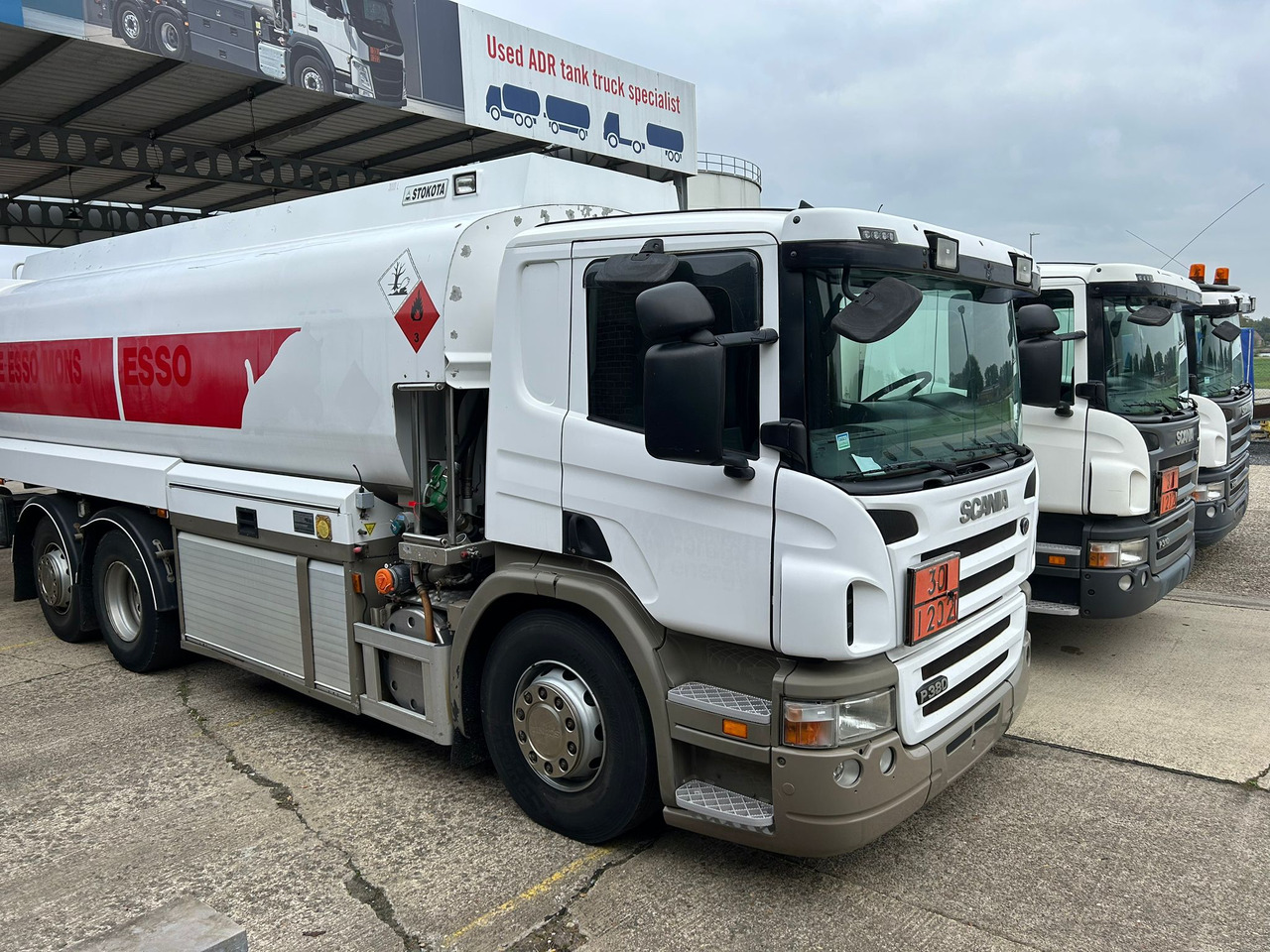 SCANIA PRT, P310, P380 (lot of 3) - Camion citerne: photos 3 SCANIA PRT, P310, P380 (lot of 3) - Camion citerne: photos 3