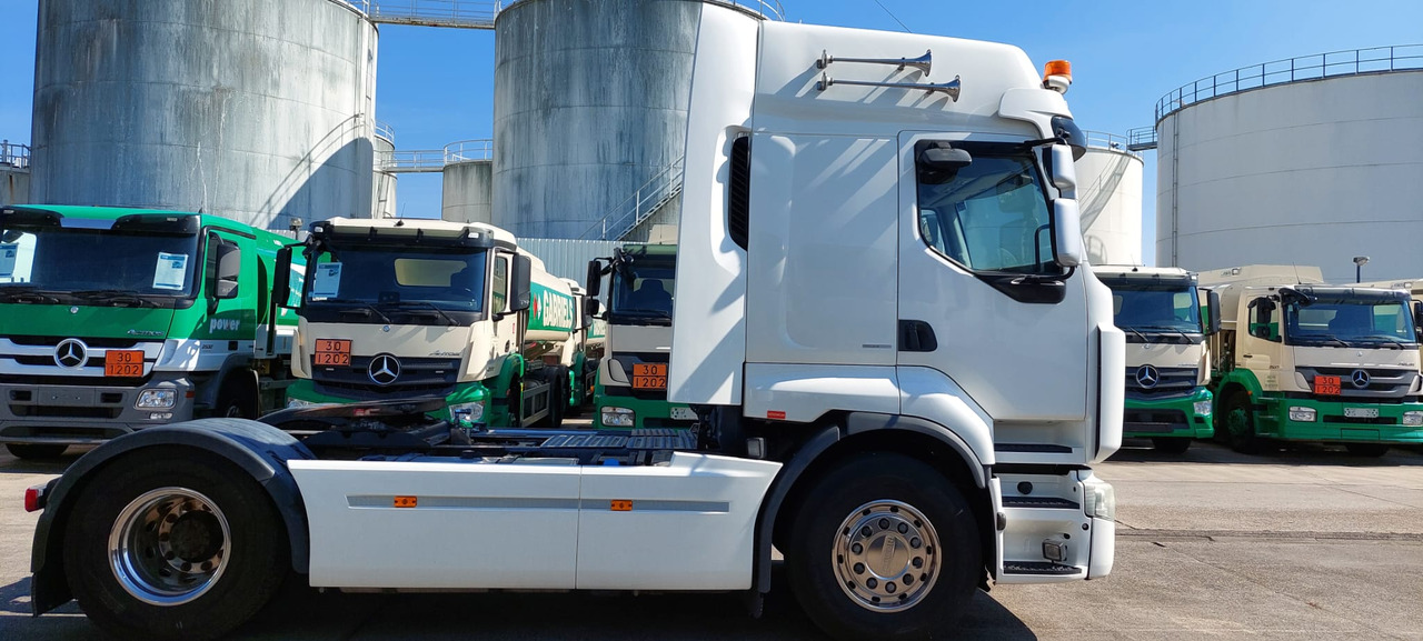 Crédit-bail RENAULT PREMIUM 410 RENAULT PREMIUM 410: photos 7 Crédit-bail RENAULT PREMIUM 410 RENAULT PREMIUM 410: photos 7