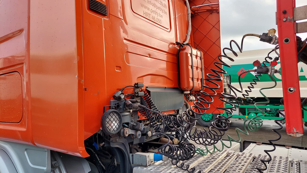 SCANIA - Tracteur routier: photos 3 SCANIA - Tracteur routier: photos 3