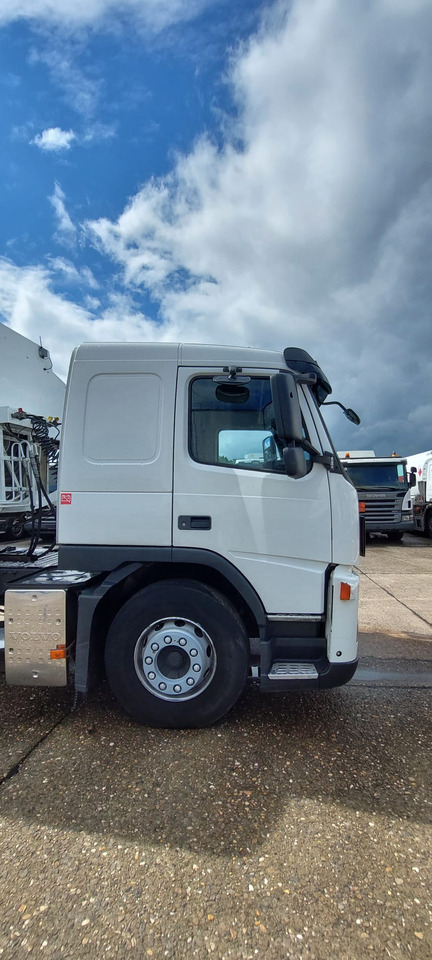 VOLVO FM - Tracteur routier: photos 4 VOLVO FM - Tracteur routier: photos 4
