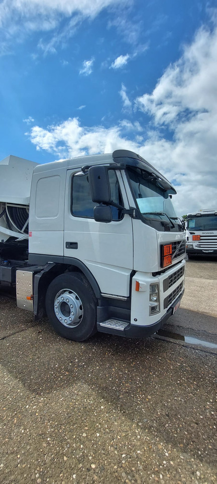 VOLVO FM - Tracteur routier: photos 3 VOLVO FM - Tracteur routier: photos 3