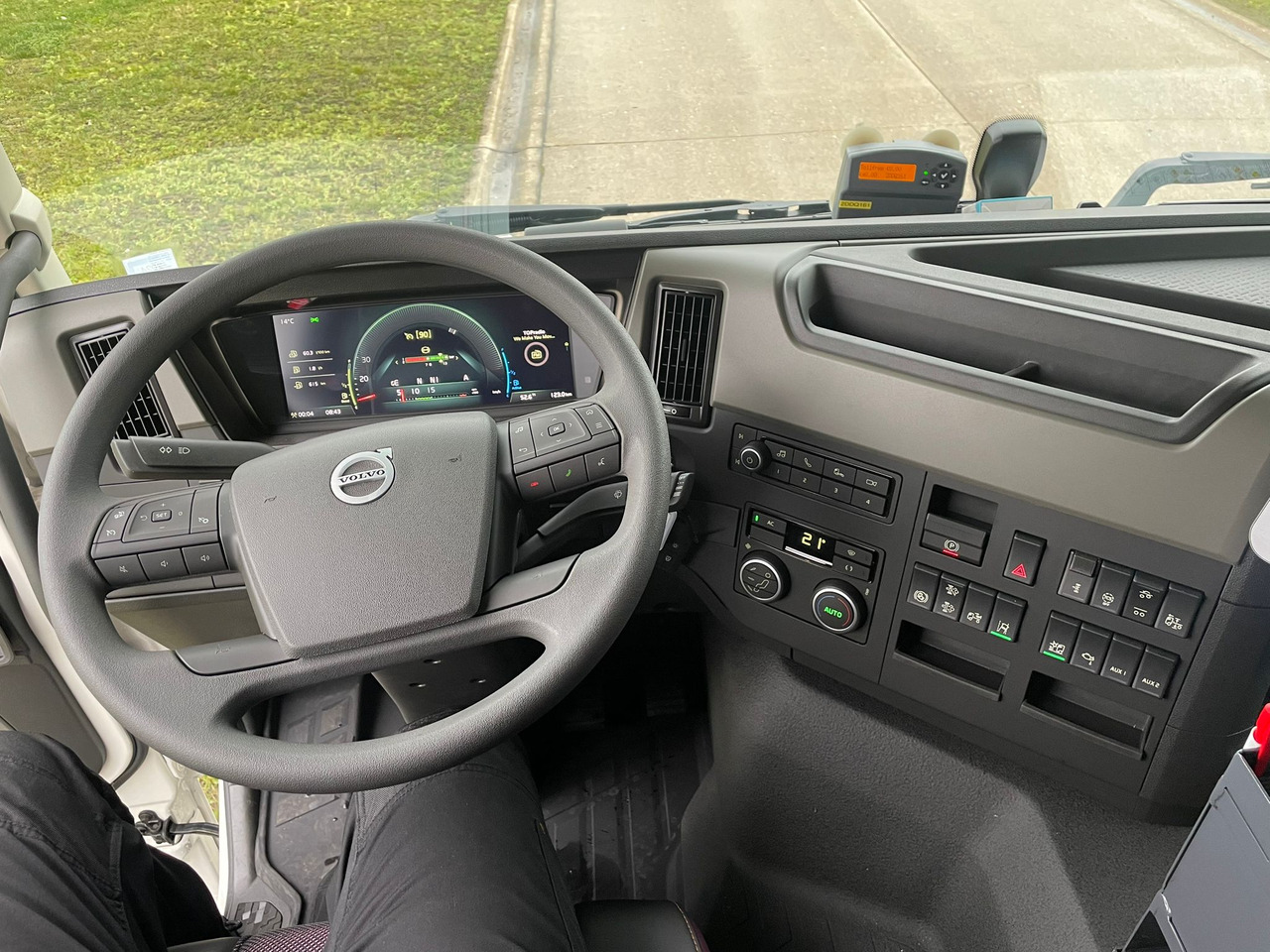 VOLVO FM - Camion citerne: photos 2 VOLVO FM - Camion citerne: photos 2