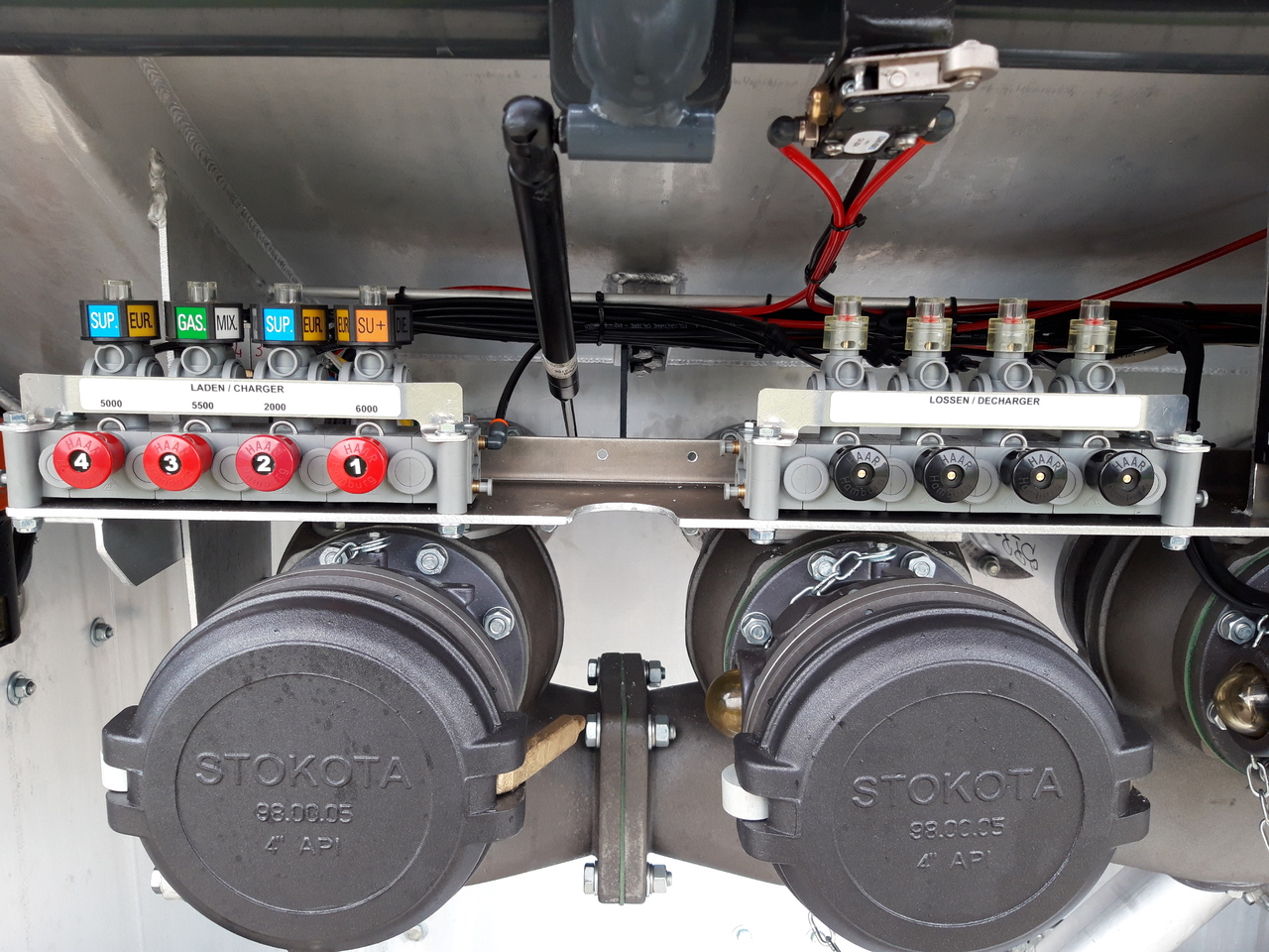 VOLVO FM - Camion citerne: photos 3 VOLVO FM - Camion citerne: photos 3