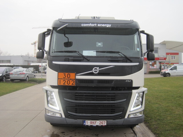 VOLVO FM - Camion citerne: photos 5 VOLVO FM - Camion citerne: photos 5