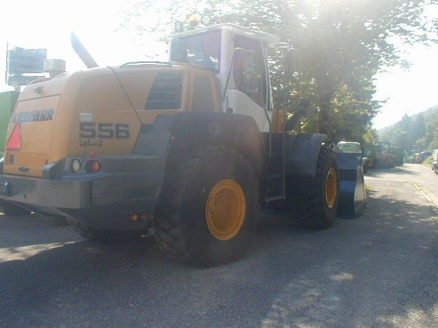 Liebherr L556 2plus2 - Chargeuse sur pneus: photos 2 Liebherr L556 2plus2 - Chargeuse sur pneus: photos 2