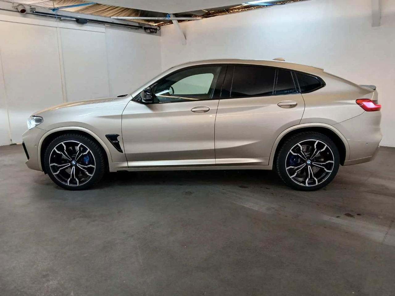BMW X4 M Competition,Harman Kardon,ACC, Shadow Line - SUV: photos 4 BMW X4 M Competition,Harman Kardon,ACC, Shadow Line - SUV: photos 4