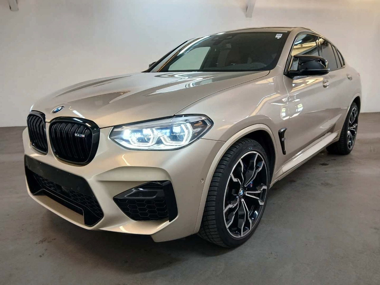 BMW X4 M Competition,Harman Kardon,ACC, Shadow Line - SUV: photos 1 BMW X4 M Competition,Harman Kardon,ACC, Shadow Line - SUV: photos 1