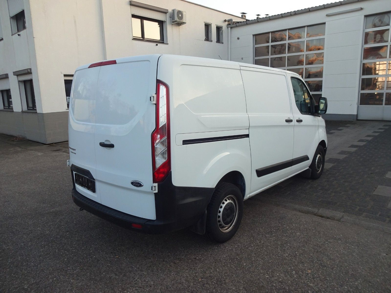 Ford Transit Custom Kasten 280 L1H1, PDC - Transport de personnes: photos 5 Ford Transit Custom Kasten 280 L1H1, PDC - Transport de personnes: photos 5