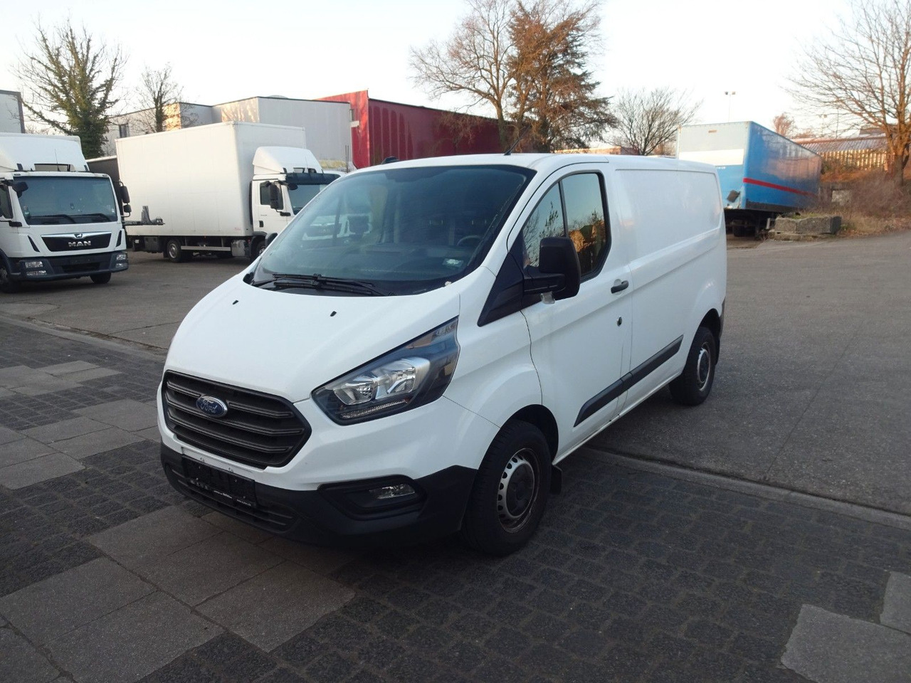 Ford Transit Custom Kasten 280 L1H1, PDC - Transport de personnes: photos 1 Ford Transit Custom Kasten 280 L1H1, PDC - Transport de personnes: photos 1