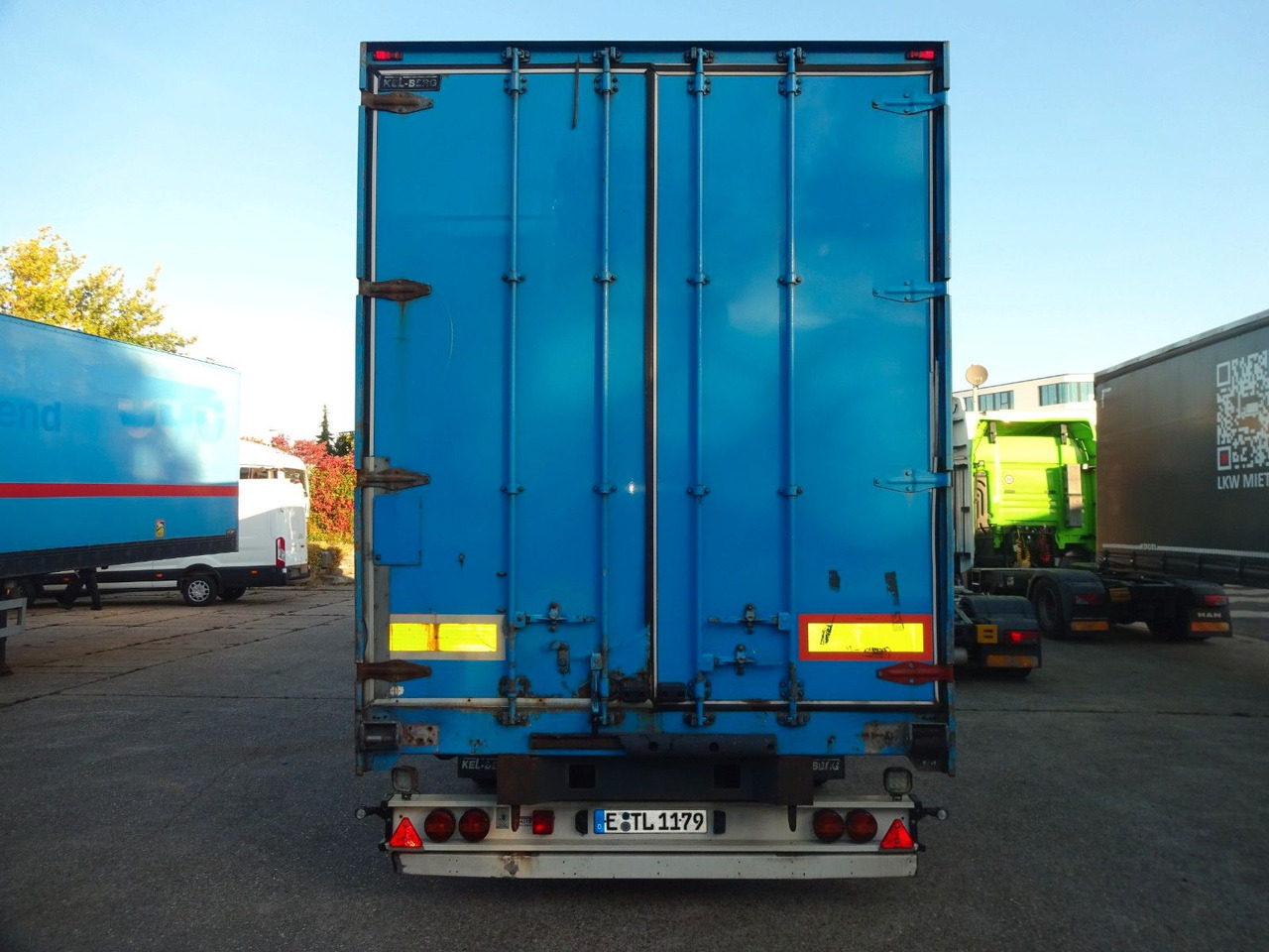 Kel-Berg 3 x Koffer, Doppelstock mit Balken - Semi-remorque fourgon: photos 4 Kel-Berg 3 x Koffer, Doppelstock mit Balken - Semi-remorque fourgon: photos 4