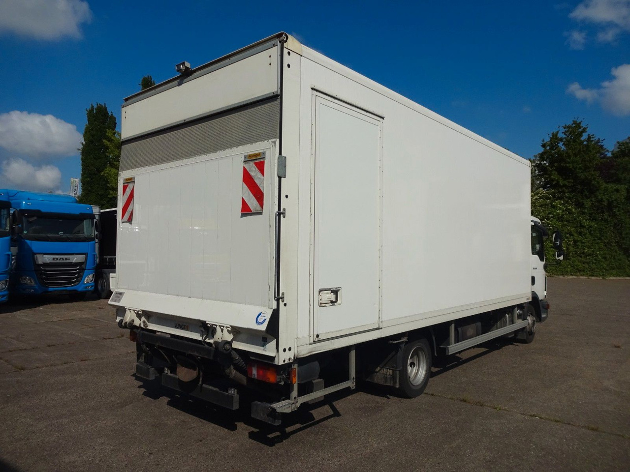 MAN MAN TGL 8.190, Koffer, LBW, Kamera, Luft, AHK - Camion fourgon: photos 5 MAN MAN TGL 8.190, Koffer, LBW, Kamera, Luft, AHK - Camion fourgon: photos 5