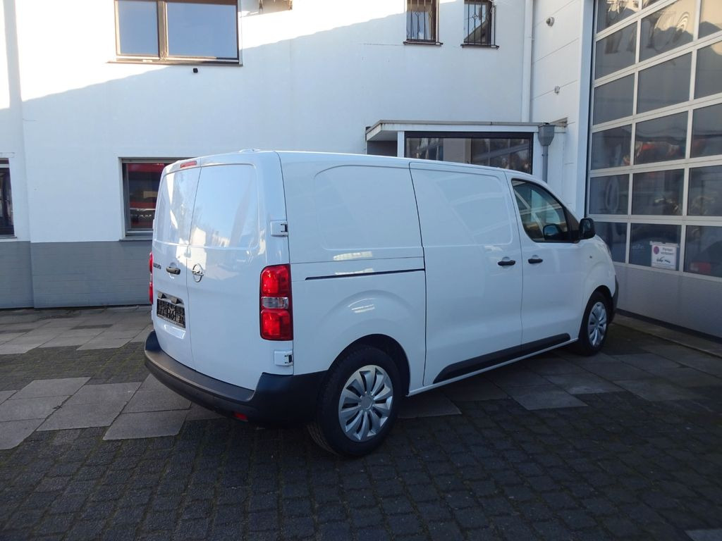 Opel Vivaro Kasten L1H1, Klima, PDC, 50 x - Fourgonnette: photos 5 Opel Vivaro Kasten L1H1, Klima, PDC, 50 x - Fourgonnette: photos 5