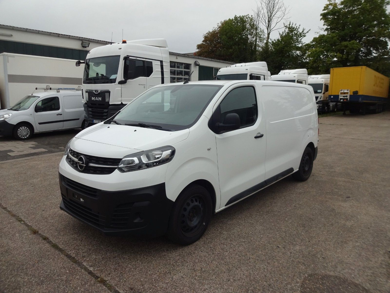 Opel Vivaro Kasten L1H1, Klima, PDC, - Fourgonnette: photos 1 Opel Vivaro Kasten L1H1, Klima, PDC, - Fourgonnette: photos 1