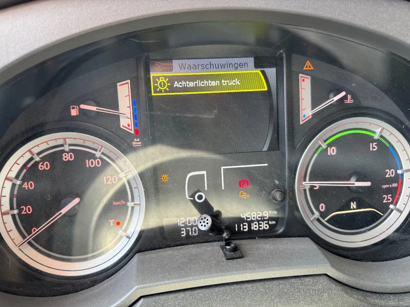 Camion fourgon DAF XF 460 6X2 Jumbo Volume kombi Standairco Hefdak 8.1 + 7.8M 120m3: photos 10 Camion fourgon DAF XF 460 6X2 Jumbo Volume kombi Standairco Hefdak 8.1 + 7.8M 120m3: photos 10