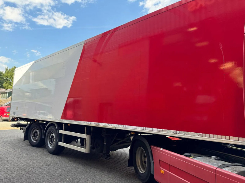 HEIWO 11.5M 2 AS Carrier Vector 1800 D+E Stuuras 2.500 KG LBW! - Semi-remorque isothermique: photos 4 HEIWO 11.5M 2 AS Carrier Vector 1800 D+E Stuuras 2.500 KG LBW! - Semi-remorque isothermique: photos 4