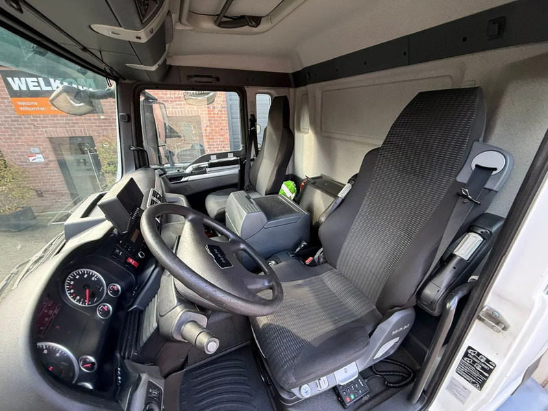 Camion fourgon MAN TGS 26.320 Koffer Stuuras AHK 3.000KG LBW 353.980KM! NL Truck APK/TUV 11-03-2026: photos 8