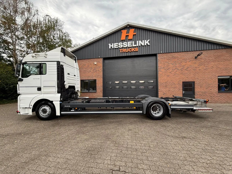 MAN TGX 18.400 XLX AHK LBW Standairco NL Truck - Camion porte-conteneur/ Caisse mobile: photos 3 MAN TGX 18.400 XLX AHK LBW Standairco NL Truck - Camion porte-conteneur/ Caisse mobile: photos 3
