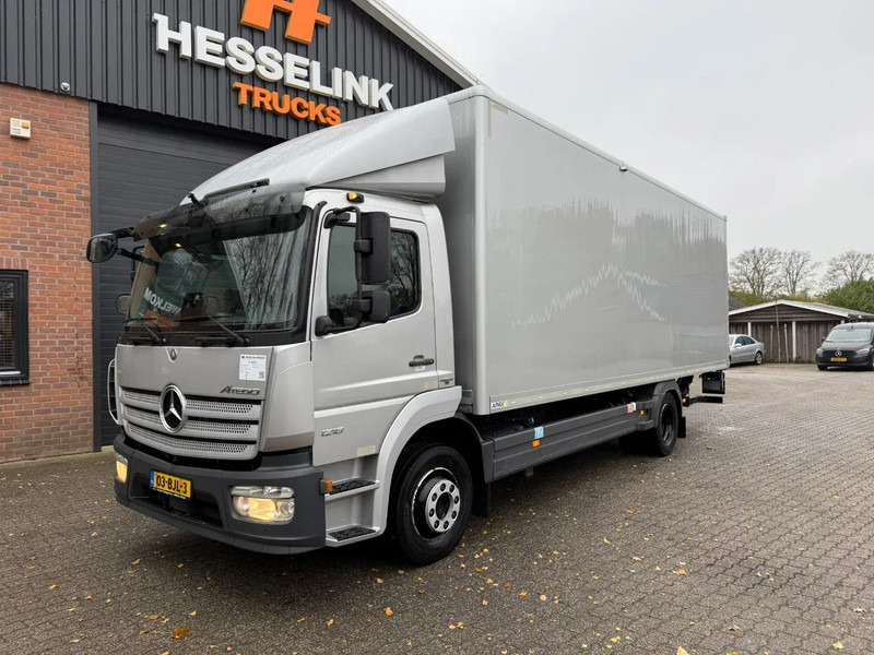 Mercedes-Benz Atego 1218 7.3M Koffer 1500KG LBW 323.826KM! NL Truck APK/TUV 26-04-2026 - Camion fourgon: photos 1 Mercedes-Benz Atego 1218 7.3M Koffer 1500KG LBW 323.826KM! NL Truck APK/TUV 26-04-2026 - Camion fourgon: photos 1