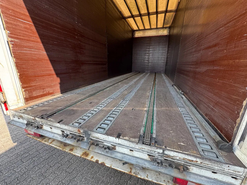 Renault Premium 450 6X2 Jumbo 730CM Rollenbett/Aircargo/Luftfracht AHK 608.603KM - Camion fourgon: photos 5 Renault Premium 450 6X2 Jumbo 730CM Rollenbett/Aircargo/Luftfracht AHK 608.603KM - Camion fourgon: photos 5