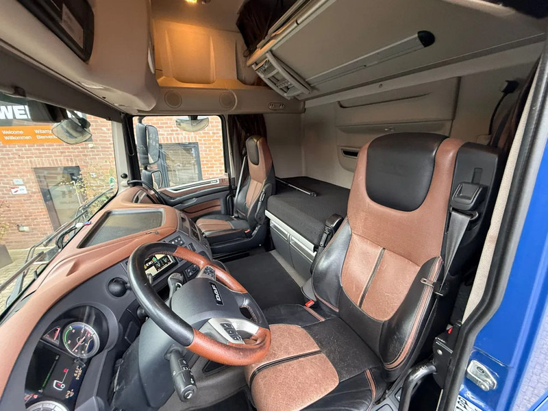 Tracteur routier DAF XF 450 SSC Super Space LED Standairco Leer NL Truck APK 02-2026: photos 6 Tracteur routier DAF XF 450 SSC Super Space LED Standairco Leer NL Truck APK 02-2026: photos 6