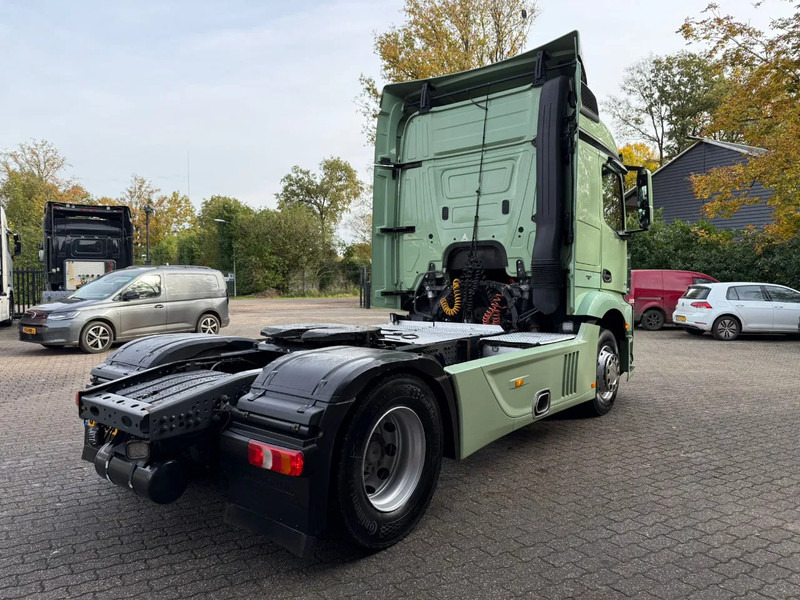 Mercedes-Benz Actros 1840 Streamspace Airco Side skirts NL Truck - Tracteur routier: photos 4 Mercedes-Benz Actros 1840 Streamspace Airco Side skirts NL Truck - Tracteur routier: photos 4