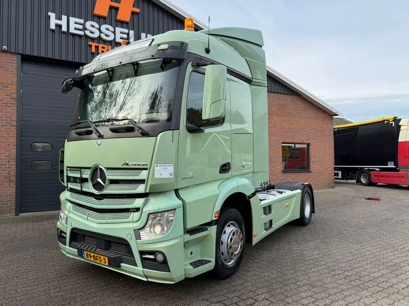 Mercedes-Benz Actros 1840 Streamspace Airco Side skirts NL Truck - Tracteur routier: photos 1 Mercedes-Benz Actros 1840 Streamspace Airco Side skirts NL Truck - Tracteur routier: photos 1