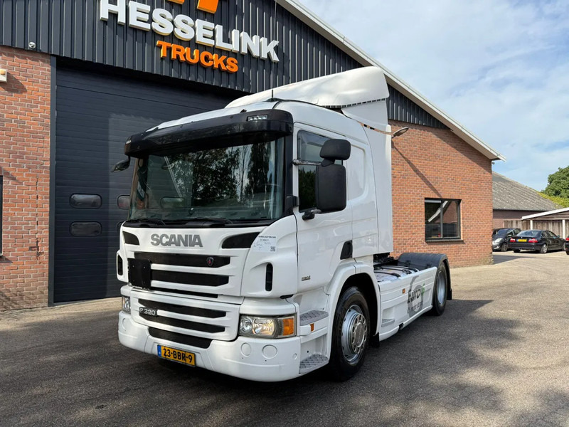 Scania P320 4X2 Airco Spoilers NL Truck APK/TUV 04-2026 - Tracteur routier: photos 1 Scania P320 4X2 Airco Spoilers NL Truck APK/TUV 04-2026 - Tracteur routier: photos 1