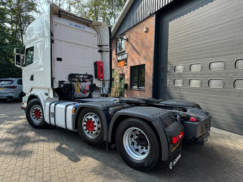 Scania R520 V8 6X2 Topline Retarder 2x tank NL Truck - Tracteur routier: photos 4 Scania R520 V8 6X2 Topline Retarder 2x tank NL Truck - Tracteur routier: photos 4