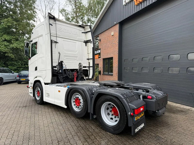 Scania S450 6X2 Full-Air Retarder Standairco 2X Tank Smarttacho 2 APK 03/2026 - Tracteur routier: photos 3 Scania S450 6X2 Full-Air Retarder Standairco 2X Tank Smarttacho 2 APK 03/2026 - Tracteur routier: photos 3