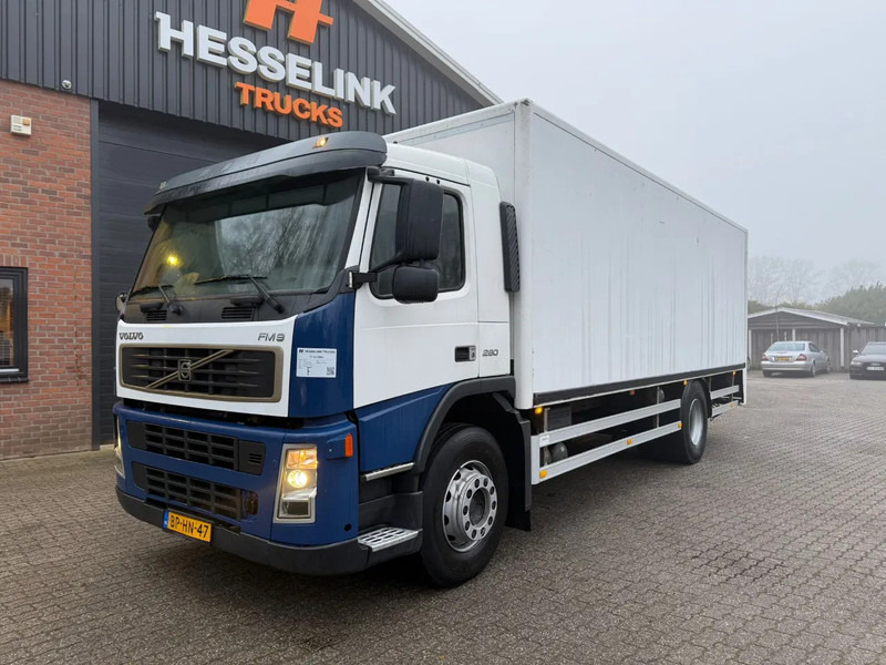 Volvo FM 9.260 2000KG LBW Airco 596.659KM NL Truck APK/TUV 22-04-2026 - Camion fourgon: photos 1 Volvo FM 9.260 2000KG LBW Airco 596.659KM NL Truck APK/TUV 22-04-2026 - Camion fourgon: photos 1