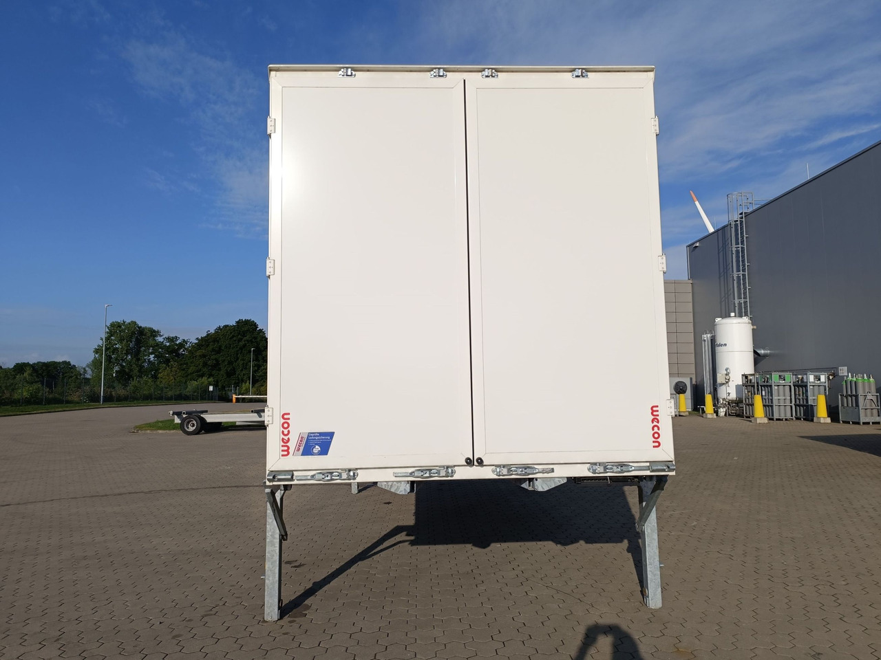 BDF-System, 7.450 mm lang, SONDERPREIS MESSEAUFBAU, - Carrosserie fourgon: photos 2 BDF-System, 7.450 mm lang, SONDERPREIS MESSEAUFBAU, - Carrosserie fourgon: photos 2