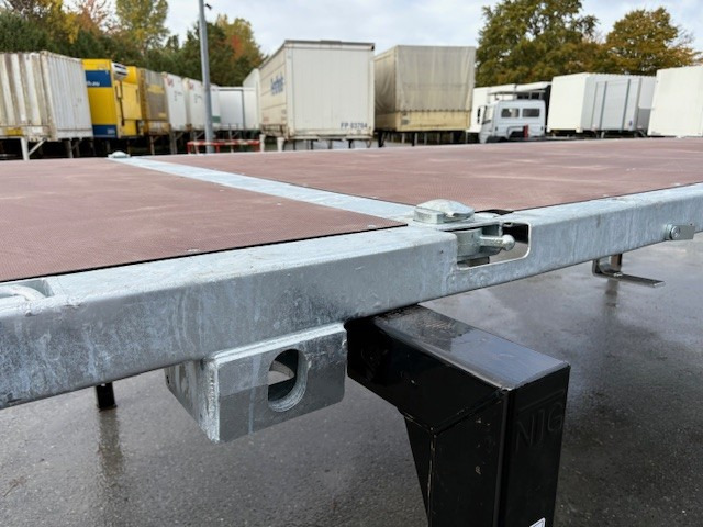 Bowmann BDF-System, 7.450 mm lang, mit TWIST-LOCKS im Rahmen für Transport von 20 Fuß Containern - Carrosserie plateau: photos 1 Bowmann BDF-System, 7.450 mm lang, mit TWIST-LOCKS im Rahmen für Transport von 20 Fuß Containern - Carrosserie plateau: photos 1