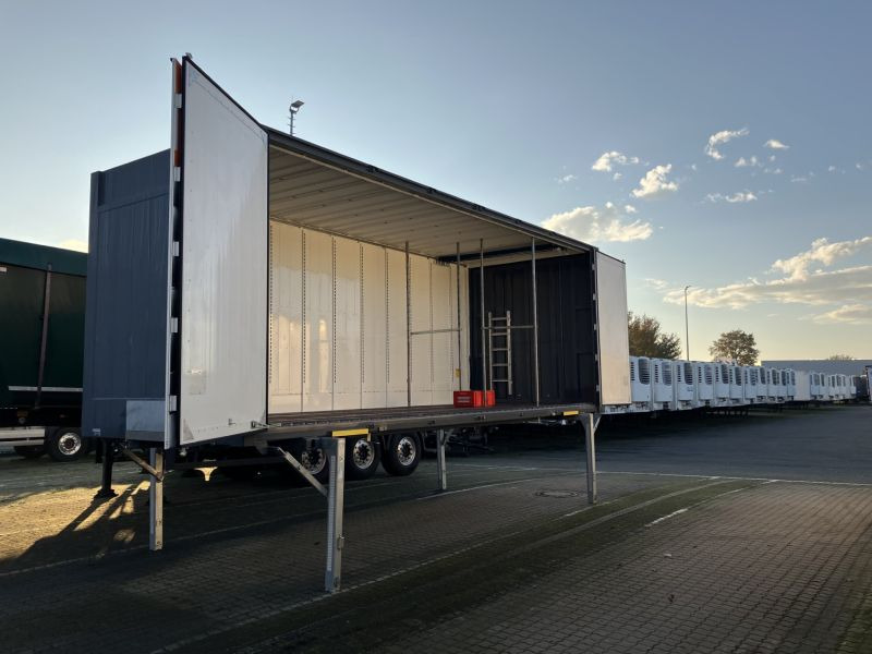 Kerex Faltwand Wechselkoffer - BDF-System 7.45 ml - Carrosserie fourgon: photos 4 Kerex Faltwand Wechselkoffer - BDF-System 7.45 ml - Carrosserie fourgon: photos 4