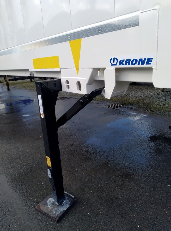 Krone Stahl-Glattwand Wechselkoffer, BDF-System, 7.450 mm lang - Carrosserie fourgon: photos 1 Krone Stahl-Glattwand Wechselkoffer, BDF-System, 7.450 mm lang - Carrosserie fourgon: photos 1