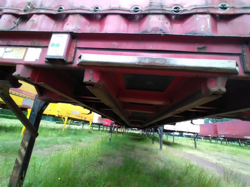 Krone Wechselpritsche mit Bordwänden und Plane, BDF-System, 7.450 mm lang. - Carrosserie bâchee: photos 1 Krone Wechselpritsche mit Bordwänden und Plane, BDF-System, 7.450 mm lang. - Carrosserie bâchee: photos 1