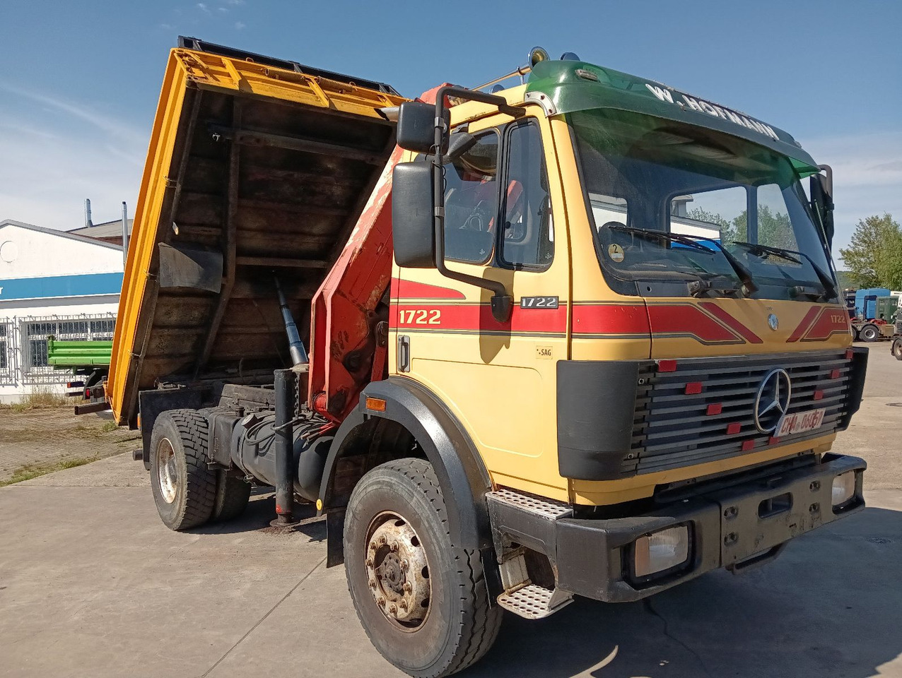 Mercedes-Benz SK 1722 AK 4x4 Blatt Schalter PalfingerPK10500A4 - Camion benne, Camion grue: photos 1 Mercedes-Benz SK 1722 AK 4x4 Blatt Schalter PalfingerPK10500A4 - Camion benne, Camion grue: photos 1