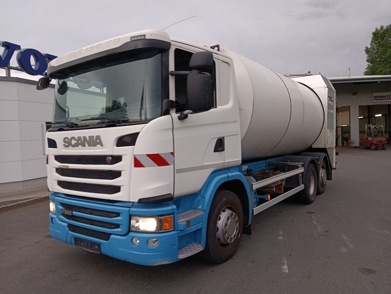 Scania G360 6x2 RETARDER FAUN ROTOPRESS 521L Zöller 230 - Benne à ordures ménagères: photos 3 Scania G360 6x2 RETARDER FAUN ROTOPRESS 521L Zöller 230 - Benne à ordures ménagères: photos 3