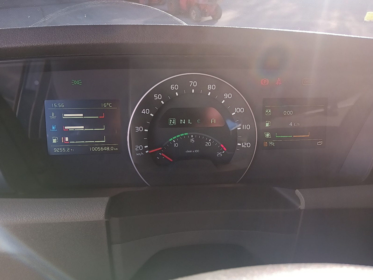 Tracteur routier Volvo FH540 GlobeXL FullOption ALCOA TV Leder RETARDER: photos 16 Tracteur routier Volvo FH540 GlobeXL FullOption ALCOA TV Leder RETARDER: photos 16