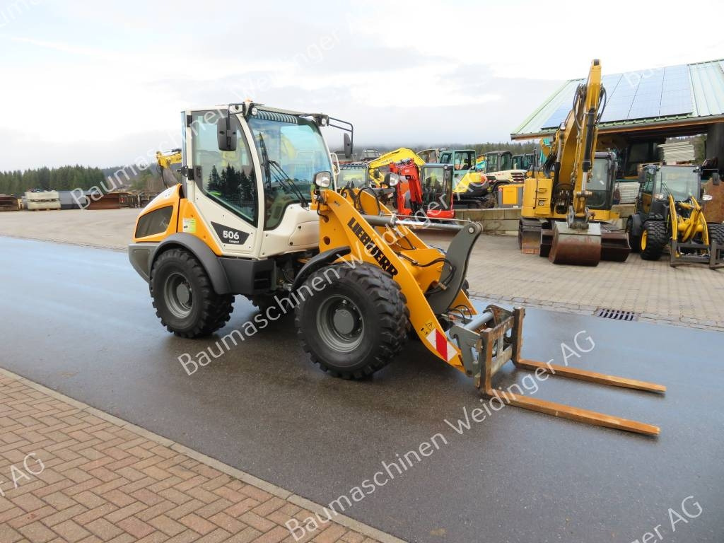 Liebherr L 506 C - Chargeuse sur pneus: photos 1 Liebherr L 506 C - Chargeuse sur pneus: photos 1