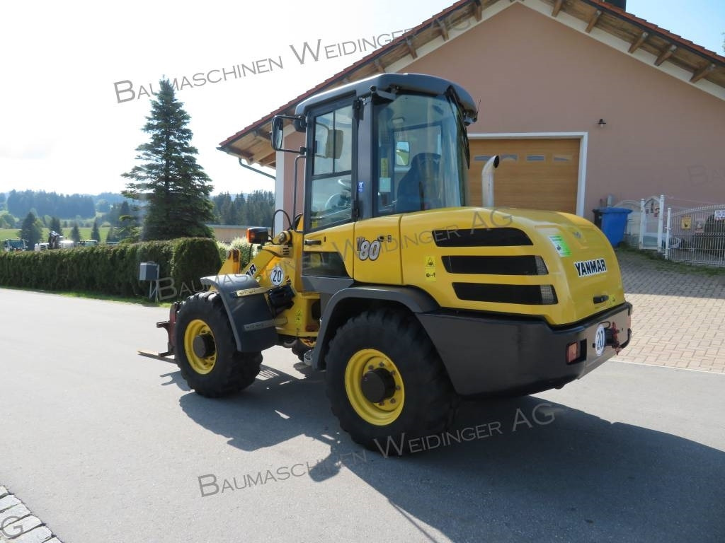 Yanmar V 80 - Chargeuse sur pneus: photos 5 Yanmar V 80 - Chargeuse sur pneus: photos 5