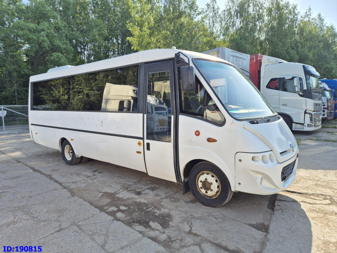 IVECO 65c18 Thesi Kapena 27place (Engine problem) - Minibus, Autocar: photos 1 IVECO 65c18 Thesi Kapena 27place (Engine problem) - Minibus, Autocar: photos 1