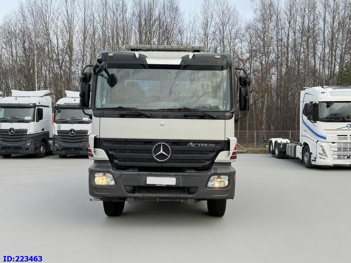 MERCEDES-BENZ Actros 3241 8x4 TOP CONDITION - Camion benne: photos 2 MERCEDES-BENZ Actros 3241 8x4 TOP CONDITION - Camion benne: photos 2