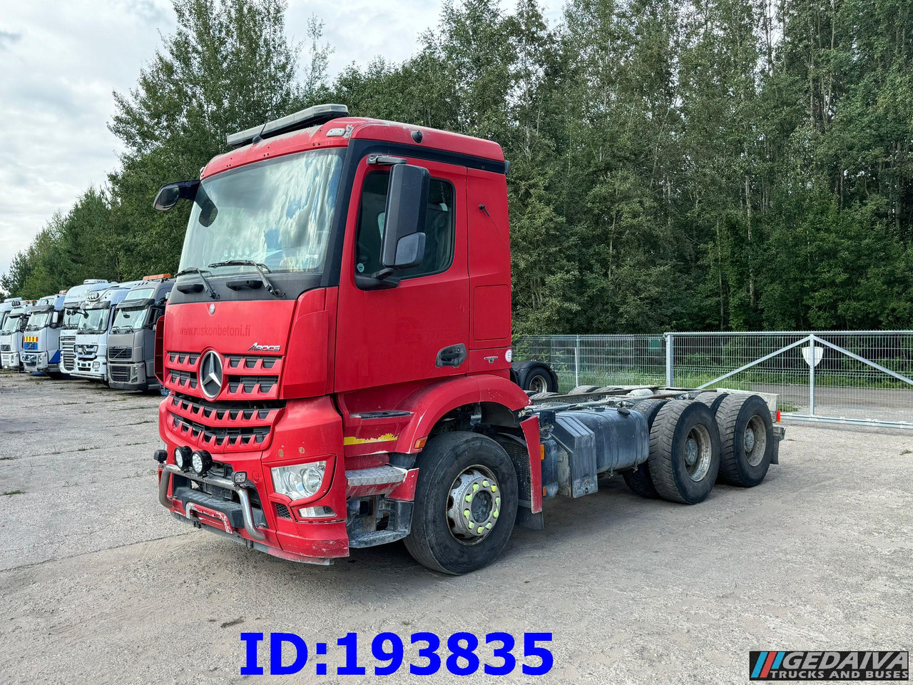 MERCEDES-BENZ Arocs 2840 6x4 Manual Euro6 - Châssis cabine: photos 1 MERCEDES-BENZ Arocs 2840 6x4 Manual Euro6 - Châssis cabine: photos 1