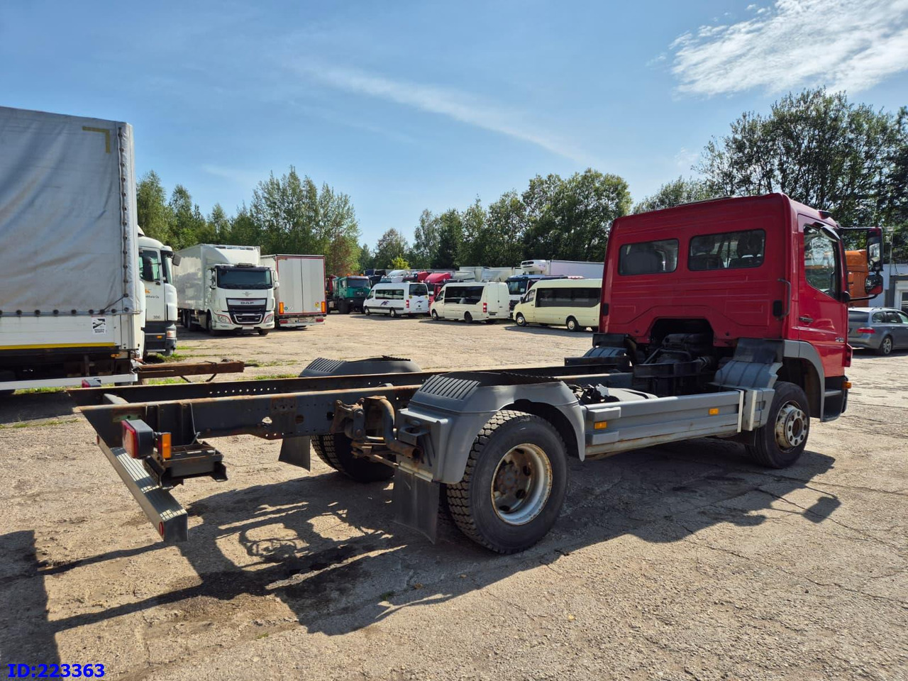 MERCEDES-BENZ Atego 1218 - Full steel - Manual (3 seats) - Châssis cabine: photos 5 MERCEDES-BENZ Atego 1218 - Full steel - Manual (3 seats) - Châssis cabine: photos 5